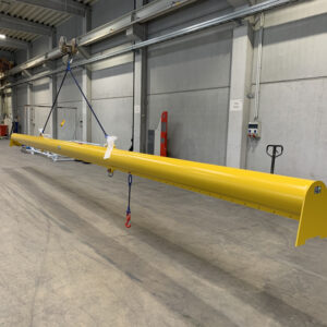 Rohrtraverse 2 to. mit Lockleiste und 2-strang-Kranhaken-Aufhängung, Länge 14000 mm
