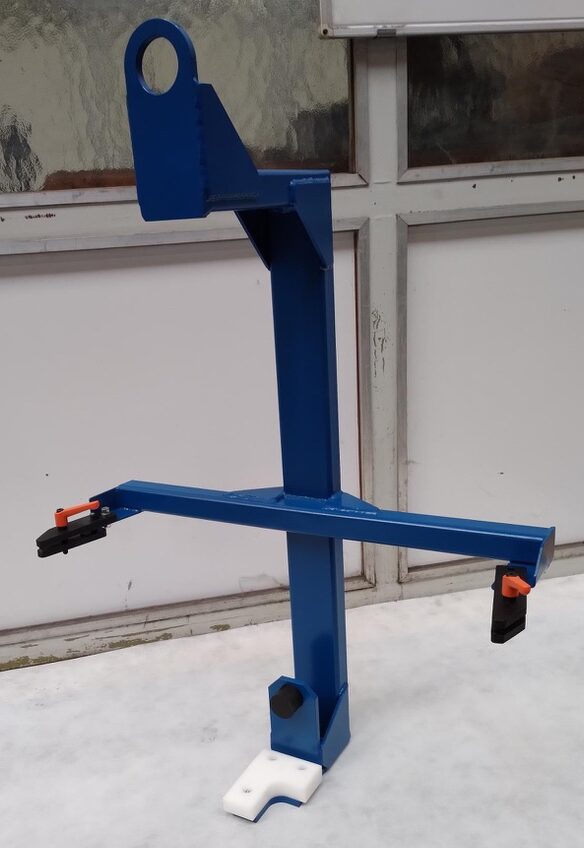 Einbauvorrichtung /Ladegabel Tragfähigkeit 200 kg