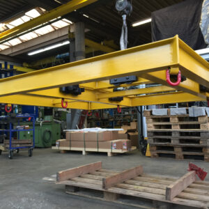 Rahmentraverse verstellbarer LSP in X und Y, Tragfähigkeit 5000 kg, 1800 x 1800 mm, 1 Kranhakenaufhängung mittig